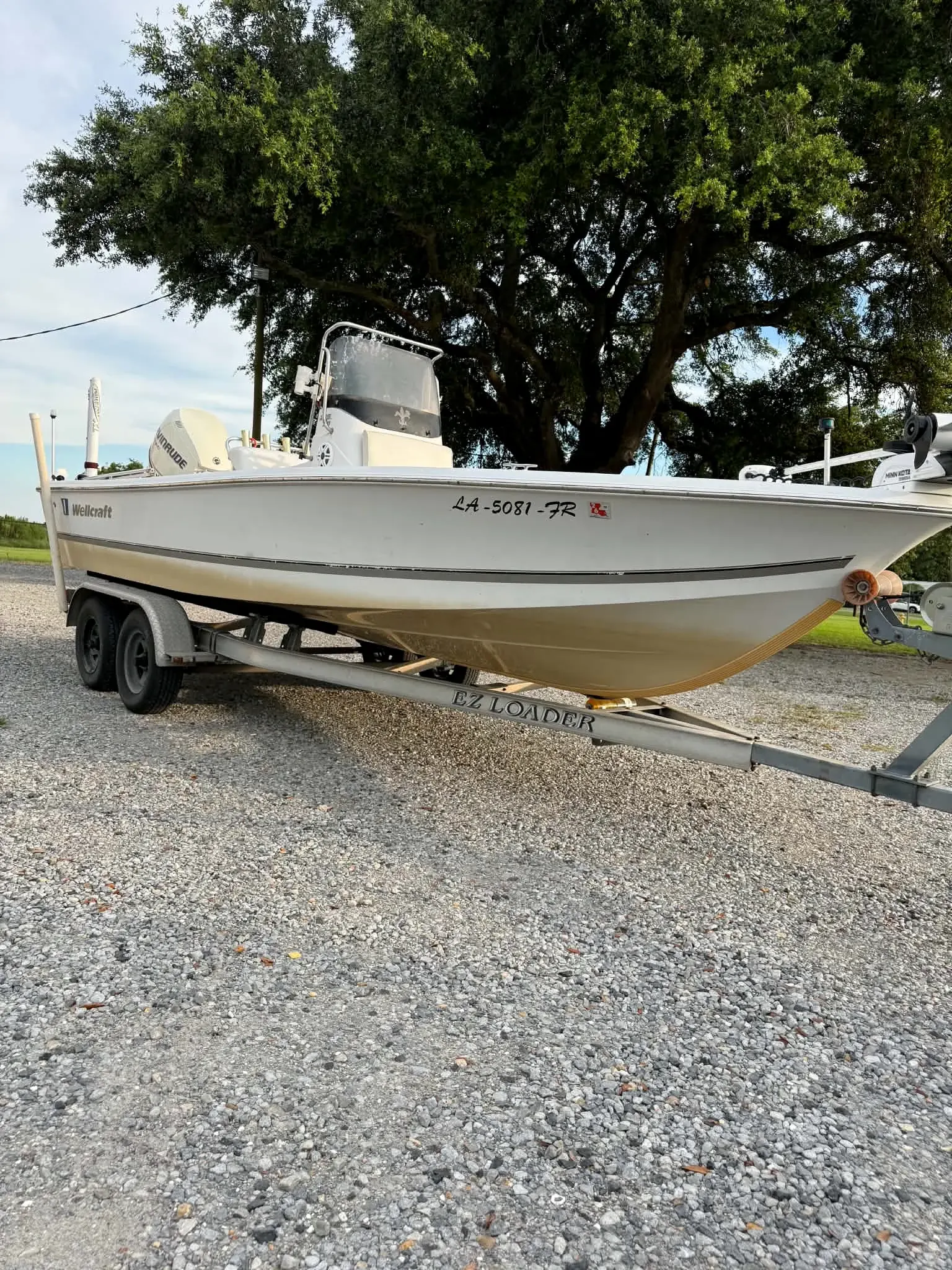 Boat detailing and gelcoat restoration